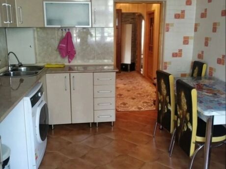 3-room apartment for rent, 75 m², Qara Qarayev: 450 ₼/mo 5