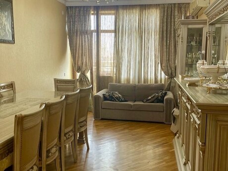 Elmlər Akademiyasında 2 otaqlı yeni tikili mənzil satılır, 98 m², 350 000 AZN, şəkil 2 / 12