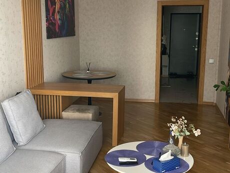 Kirayə 2 otaqlı mənzil, 62 m², 28 May: 1 800 ₼/ay 2