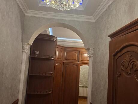 Kirayə 3 otaqlı mənzil, 170 m², Şah İsmayıl Xətai: 1 500 ₼/ay 3