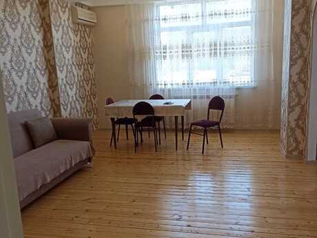 Аренда: 2-комнатная квартира, 62 м², İnşaatçılar: 700 ₼/мес 2