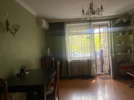 Kirayə 3 otaqlı mənzil, 65 m², İnşaatçılar: 700 ₼/ay 3