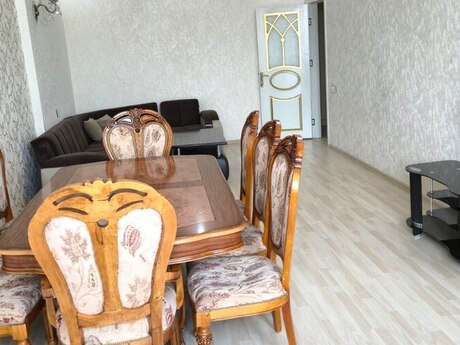 Kirayə 2 otaqlı mənzil, 94 m², Bakıxanov: 650 ₼/ay 5