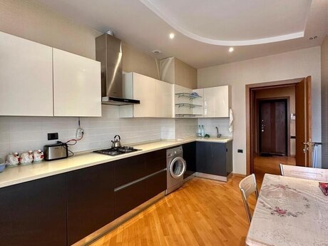 3-комн. · 105 m² · 14/16 этаж, Nəriman Nərimanov