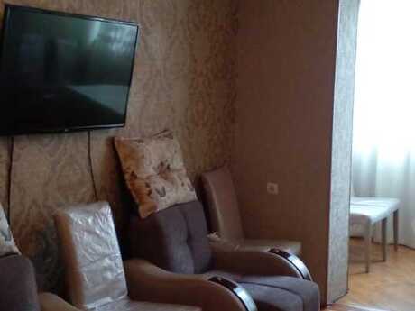3 otaq · 75 m² · 1/5 mərtəbə, Neftçilər