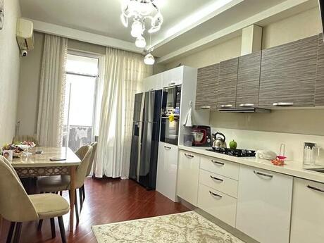 Gənclikdə 3 otaqlı yeni tikili mənzil satılır, 140 m², 460 000 AZN, şəkil 5 / 10