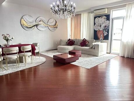 Gənclikdə 3 otaqlı yeni tikili mənzil satılır, 140 m², 460 000 AZN, şəkil 2 / 10