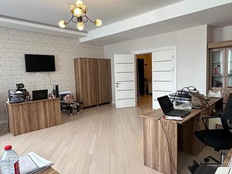 3-room apartment, 140 m², Gənclik: 460 000 ₼ 2