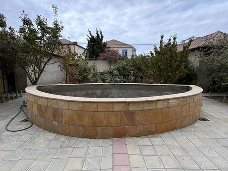 7-ci mikrorayonda 5 otaqlı həyət evi kirayə verilir, 350 m², 1 000 AZN/ay, şəkil 2 / 12