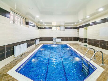 Yasamalda 8 otaqlı həyət evi kirayə verilir, 800 m², 5 500 AZN/ay, şəkil 2 / 12
