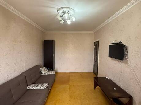 Аренда: 1-комнатная квартира, 40 м², Xalqlar Dostluğu: 400 ₼/мес 3