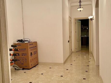 2-room apartment for rent, 110 m², Şah İsmayıl Xətai: 1 300 ₼/mo 3