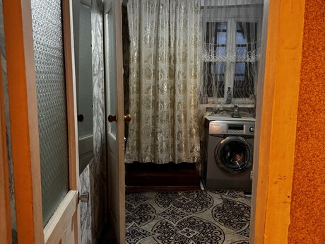 28 Mayda 2 otaqlı həyət evi kirayə verilir, 42 m², 550 AZN/ay, şəkil 2 / 12