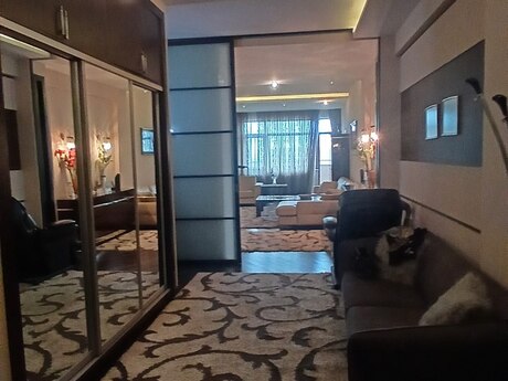 4-комн. · 185 m² · 11/17 этаж, Elmlər Akademiyası