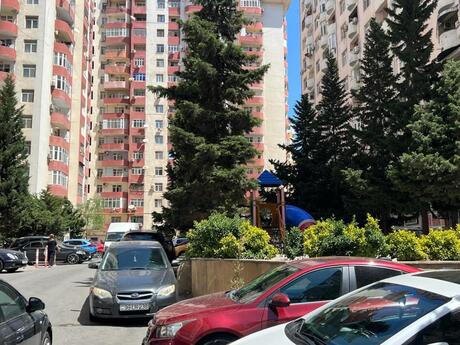 3-комн. · 105 m² · 15/17 этаж, Həzi Aslanov