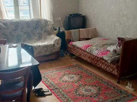 2 otaq · 40 m² · 7/9 mərtəbə, Xalqlar Dostluğu