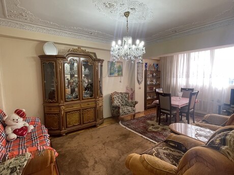 2-комнатная квартира, 65 м², Azadlıq Prospekti: 172 000 ₼ 2
