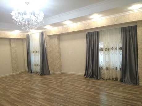 3 otaqlı mənzil, 146 m², 20 Yanvar: 235 000 ₼ 3
