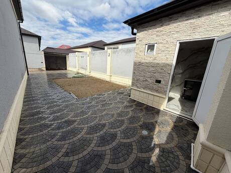 4 otaqlı həyət evi, 120 m², Binə: 160 000 ₼ 3