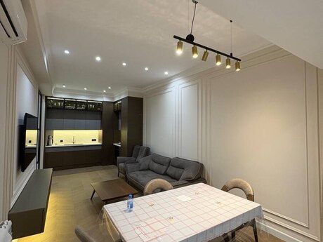 20 Yanvarda 3 otaqlı yeni tikili mənzil kirayə verilir, 125 m², 1 100 AZN/ay, şəkil 2 / 12