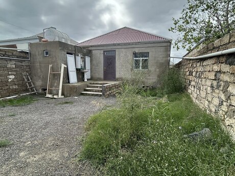 3-комн. · 90 m², Binə