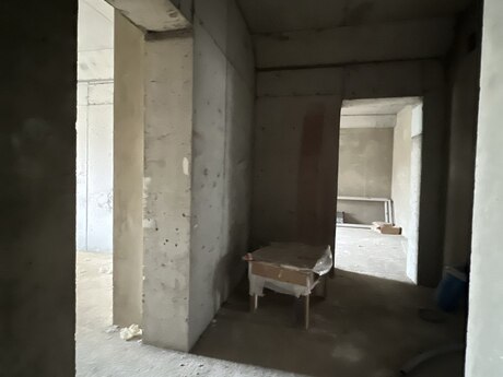 5-room new-build apartment for sale in Elmlər Akademiyası, 220 m², 630 000 AZN, photo 4 / 12