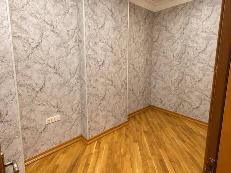 3-room apartment for rent, 100 m², Həzi Aslanov: 700 ₼/mo 4