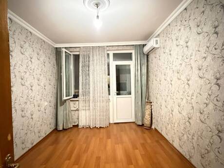 3-комнатная квартира, 85 м², 8 Noyabr: 213 000 ₼ 3
