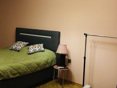 3-room apartment for rent, 75 m², 28 May: 1 900 ₼/mo 4