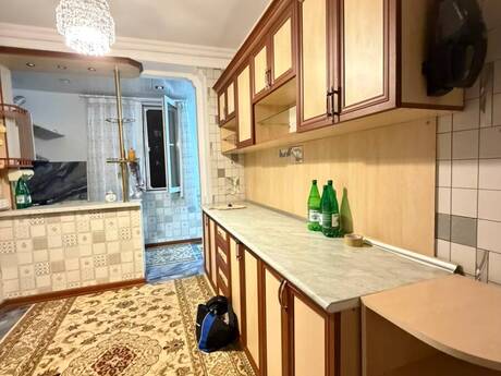 8 Noyabrda 3 otaqlı köhnə tikili mənzil satılır, 85 m², 213 000 AZN, şəkil 5 / 12
