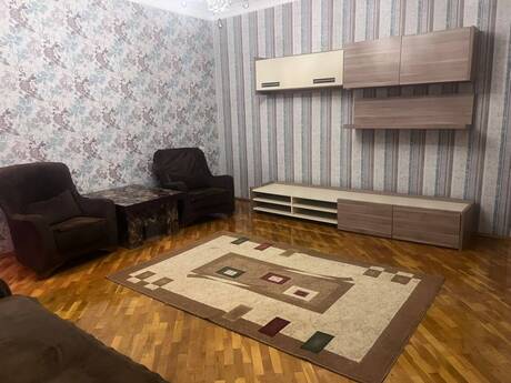 3-room apartment for rent, 90 m², Əhmədli: 800 ₼/mo 2