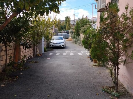 7 rooms · 200 m², İnşaatçılar