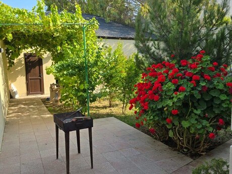 Buzovnada 4 otaqlı həyət evi kirayə verilir, 300 m², 1 000 AZN/ay, şəkil 2 / 12