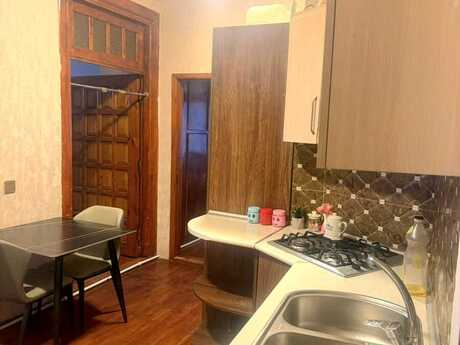 3-комнатная квартира, 80 м², Sahil: 180 000 ₼ 4