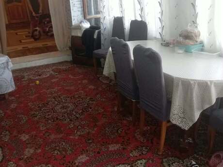 Продаётся 6-комнатный дом, Bakıxanov, 150 м², 70 000 AZN, фото 2 / 4