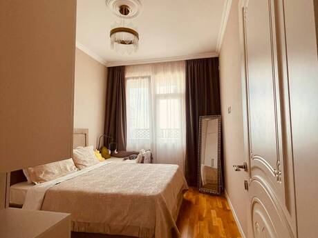 Kristal Abşeron Günəşli kompleksində 2 otaqlı yeni tikili mənzil satılır, 51 m², 142 000 AZN, şəkil 3 / 8
