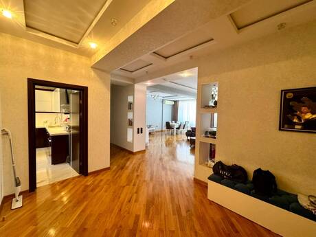 3-комн. · 140 m² · 11/17 этаж, 28 May