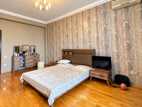 Аренда: 4-комнатная квартира, 140 м², Elmlər Akademiyası: 1 400 ₼/мес 5