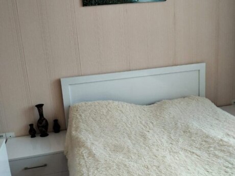 3-room new-build apartment for sale in Qara Qarayev, 75 m², 215 000 AZN, photo 4 / 9