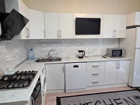 8 Noyabrda 2 otaqlı yeni tikili mənzil kirayə verilir, 120 m², 1 500 AZN/ay, şəkil 5 / 12
