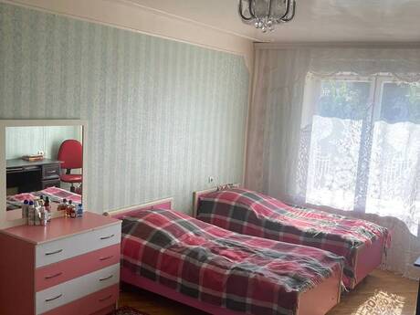 Bakıxanovda 5 otaqlı köhnə tikili mənzil satılır, 130 m², 250 000 AZN, şəkil 3 / 12