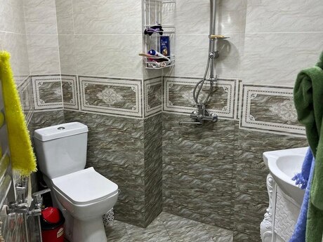 2-room new-build apartment for rent in Qurtuluş 93 residence, 54 m², 350 AZN/mo, photo 2 / 9