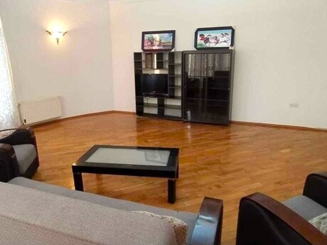 Продаётся 4-комнатная квартира в новостройке, Nizami, 225 м², 485 000 AZN, фото 4 / 12