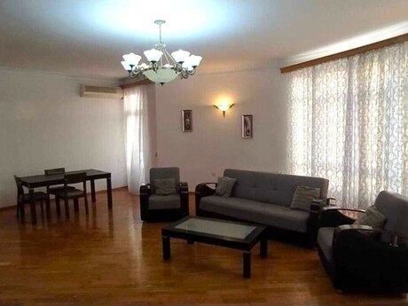 Продаётся 4-комнатная квартира в новостройке, Nizami, 225 м², 485 000 AZN, фото 5 / 12