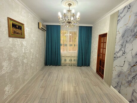 3 otaq · 70 m² · 1/5 mərtəbə, Azadlıq Prospekti