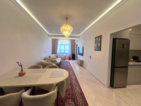 2-room new-build apartment for sale in İçəri Şəhər, 78 m², 275 000 AZN, photo 3 / 12