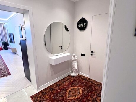 2-room new-build apartment for sale in İçəri Şəhər, 78 m², 275 000 AZN, photo 2 / 12