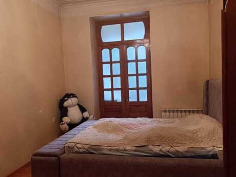 Biləcəridə 3 otaqlı köhnə tikili mənzil satılır, 99 m², 175 000 AZN, şəkil 4 / 12