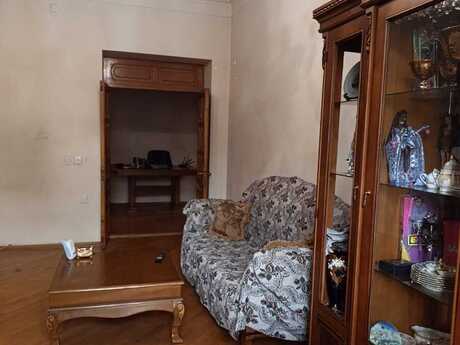 Biləcəridə 3 otaqlı köhnə tikili mənzil satılır, 99 m², 175 000 AZN, şəkil 3 / 12