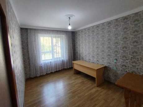 Сдаётся 3-комнатная квартира в старом фонде, Nəsimi, 90 м², 600 AZN/мес, фото 3 / 8